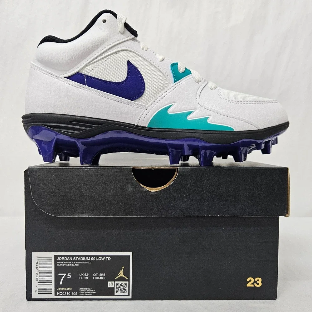 Jordan‎ Stadium 90 Low TD Football Cleats HQ0210-105 White Purple Men Size 7.5